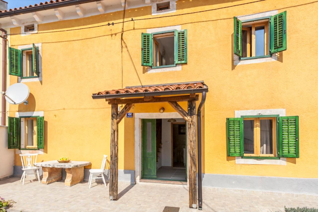 House Krizanic In Marcana, Istria, With 2 Apartments, Total 9 Guests Εξωτερικό φωτογραφία