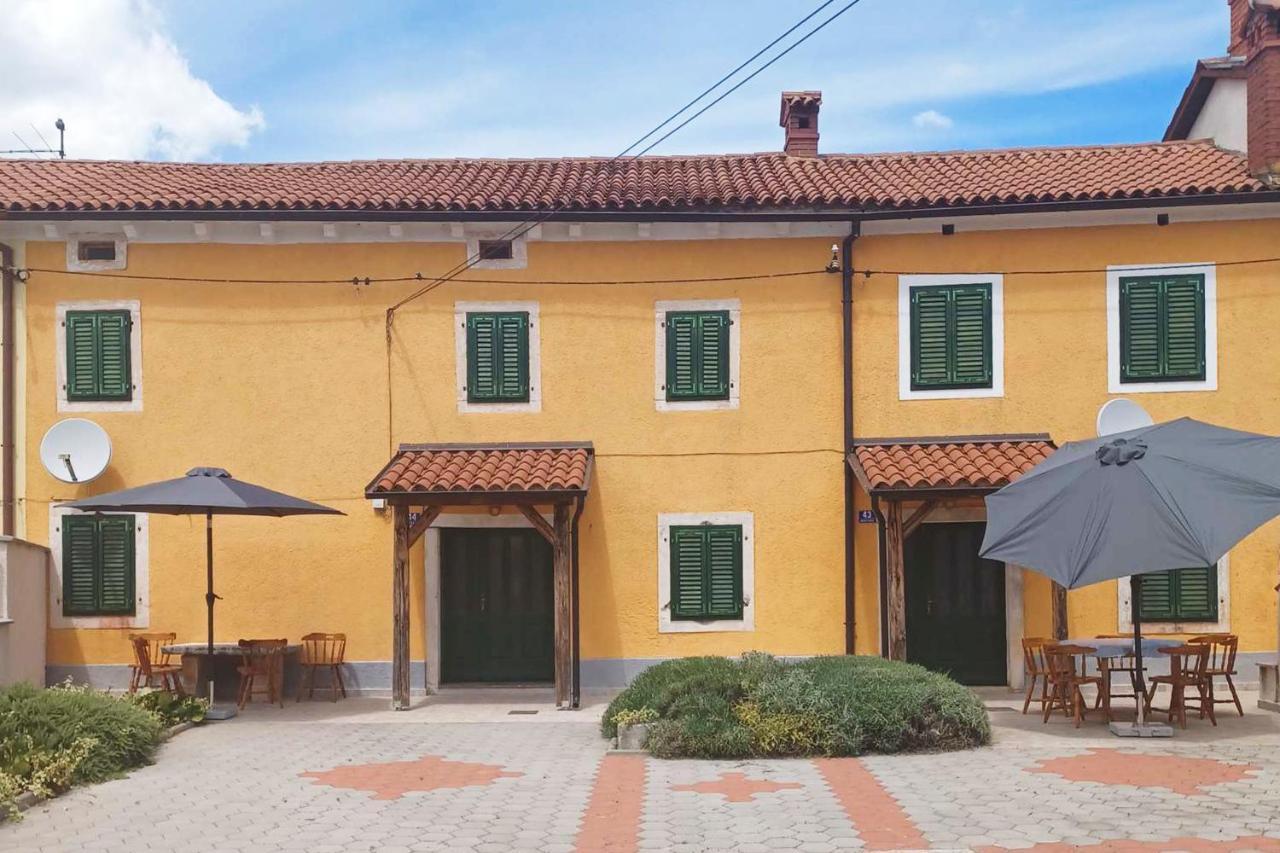 House Krizanic In Marcana, Istria, With 2 Apartments, Total 9 Guests Εξωτερικό φωτογραφία